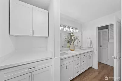 19420 143rd Place SE, Renton, WA 98058 - Photo 21