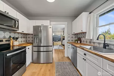 1054 Central Street SE, Olympia, WA 98501 - Photo 15