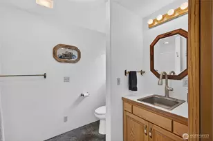 1019 Haddon Rd, Anacortes, WA 98221 - Photo 35
