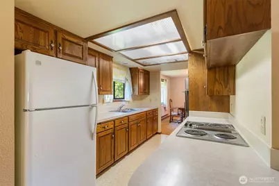 334 Burchett Road, Onalaska, WA 98570 - Photo 13