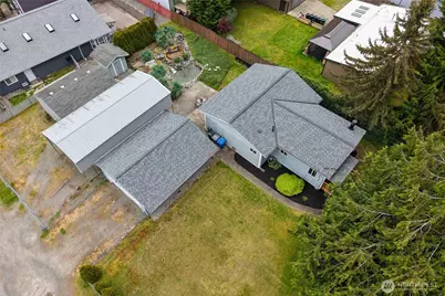 827 99th St S, Tacoma, WA 98444 - Photo 37