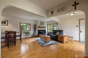 827 99th St S, Tacoma, WA 98444 - Photo 9