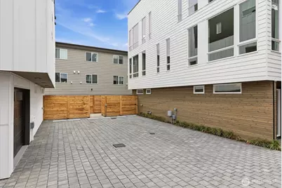 805 NW 63rd Street #A, Seattle, WA 98107 - Photo 35