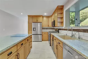 1622 SW 140th St, Burien, WA 98166 - Photo 5