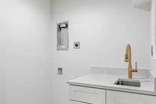 10002 9th Ave NW, Seattle, WA 98177 - Photo 31