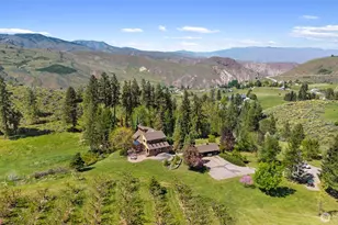 712 Moonlit Ln, Wenatchee, WA 98801 - Photo 1