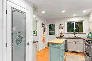 3907 SW Ida St, Seattle, WA 98136 - Photo 13
