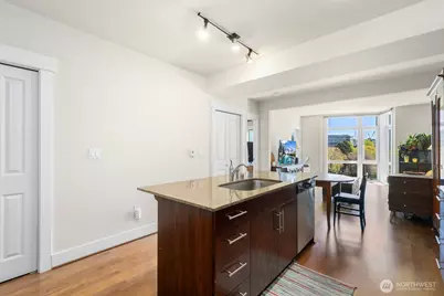 699 John Street #516, Seattle, WA 98109 - Photo 5