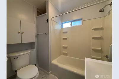 3405 Northlake Way NW #3, Bremerton, WA 98312 - Photo 11