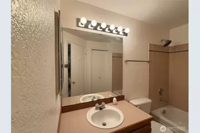 23960 58th Court #D-1, Kent, WA 99032 - Photo 11