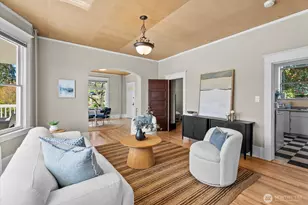 920 4th Ave N, Seattle, WA 98109 - Photo 11