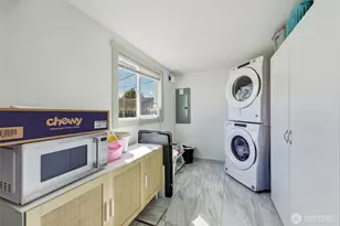 8235 E B St, Tacoma, WA 98404 - Photo 15
