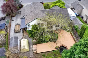 21706 116th St E, Bonney Lake, WA 98391 - Photo 5