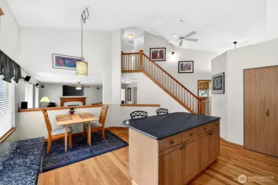 21706 116th Street E, Bonney Lake, WA 98391 - Photo 17