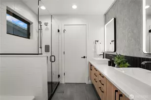 13022 Corliss Ave N, Seattle, WA 98133 - Photo 33