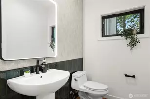 13022 Corliss Ave N, Seattle, WA 98133 - Photo 17