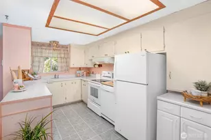 213 Alder St, Everett, WA 98203 - Photo 5