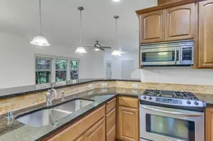 21900 SE 242nd St, Maple Valley, WA 98038 - Photo 9