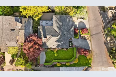 2702 4th Avenue W, Seattle, WA 98119 - Photo 37
