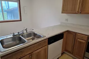 3110 S 216th St, SeaTac, WA 98198 - Photo 7