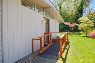 525 Farragut Ave NE, Port Orchard, WA 98366 - Photo 9