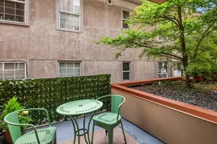 1417 Queen Anne Ave N, Seattle, WA 98109 - Photo 17
