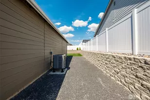 2355 3rd St SE, East Wenatchee, WA 98802 - Photo 31