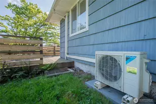 2022 S 108th St, Seattle, WA 98168 - Photo 25