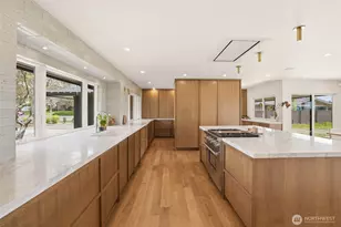 226 High Dr, Spokane, WA 99203 - Photo 9