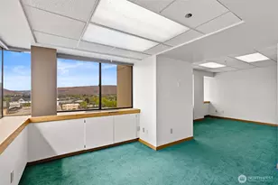 402 E Yakima Ave, Yakima, WA 98901 - Photo 11