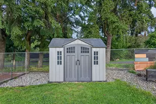 1016 NE Rhoades St, Winlock, WA 98596 - Photo 31