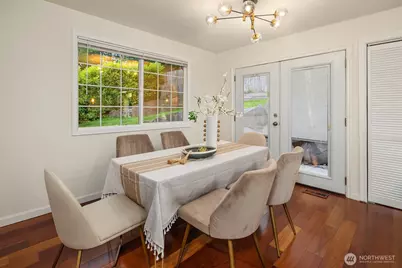 2805 112th Avenue SE, Bellevue, WA 98004 - Photo 13