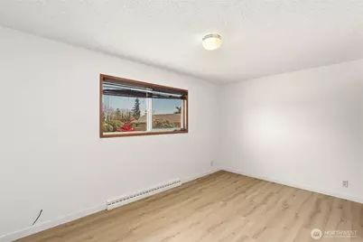 1074 Walnut Street, Bremerton, WA 98310 - Photo 19