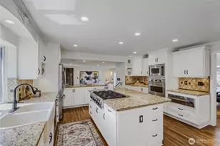 16066 Inglewood Rd NE, Kenmore, WA 98028 - Photo 17