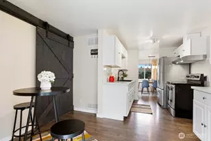12214 4th Ave SW, Seattle, WA 98146 - Photo 17