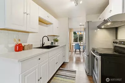 12214 4th Avenue SW, Seattle, WA 98146 - Photo 13