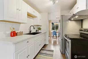 12214 4th Ave SW, Seattle, WA 98146 - Photo 13