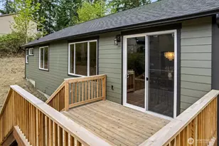 17624 Valley Ln SE, Yelm, WA 98564 - Photo 29
