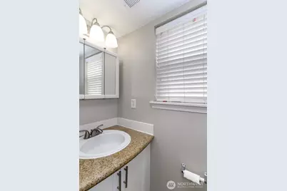 10426 17th Avenue SW #10426, Seattle, WA 98146 - Photo 23