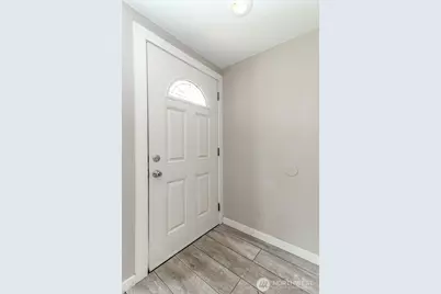 10426 17th Avenue SW #10426, Seattle, WA 98146 - Photo 5