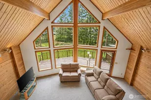 12800 Bear Track Ln, Port Orchard, WA 98367 - Photo 3