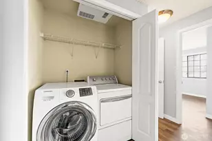 10010 Golden Given Rd E, Tacoma, WA 98445 - Photo 9
