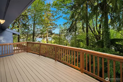 7931 E Mercer Way, Mercer Island, WA 98040 - Photo 29