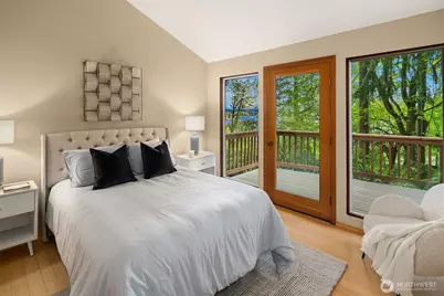 7931 E Mercer Way, Mercer Island, WA 98040 - Photo 19