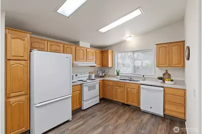 135 NW Walker Road, Poulsbo, WA 98370 - Photo 25