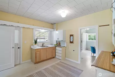 135 NW Walker Road, Poulsbo, WA 98370 - Photo 7