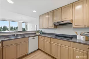 177 107th Ave NE, Bellevue, WA 98004 - Photo 5