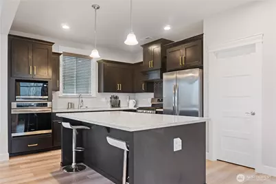7401 174th Street Ct E, Puyallup, WA 98375 - Photo 3