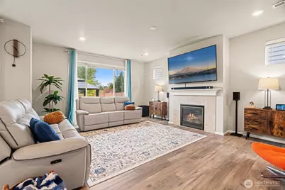 1304 32nd Street NW, Puyallup, WA 98371 - Photo 5