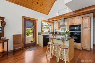 101 E Pine St, Union, WA 98592 - Photo 9